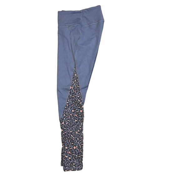 VS Sport Knockout High Waist Legging with Mesh Leopard Detail Size Small - Picture 6 of 8